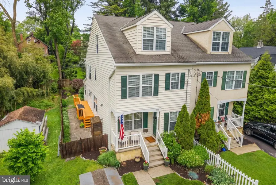 235 Willow Ave, Wayne, PA 19087 - #2