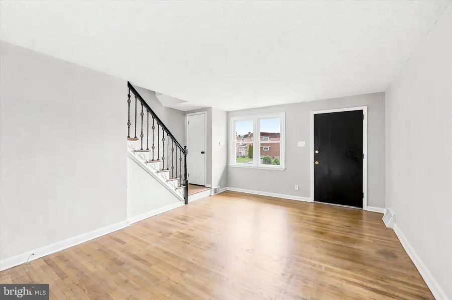 2052 Heather Rd, Folcroft, PA 19032 - #3