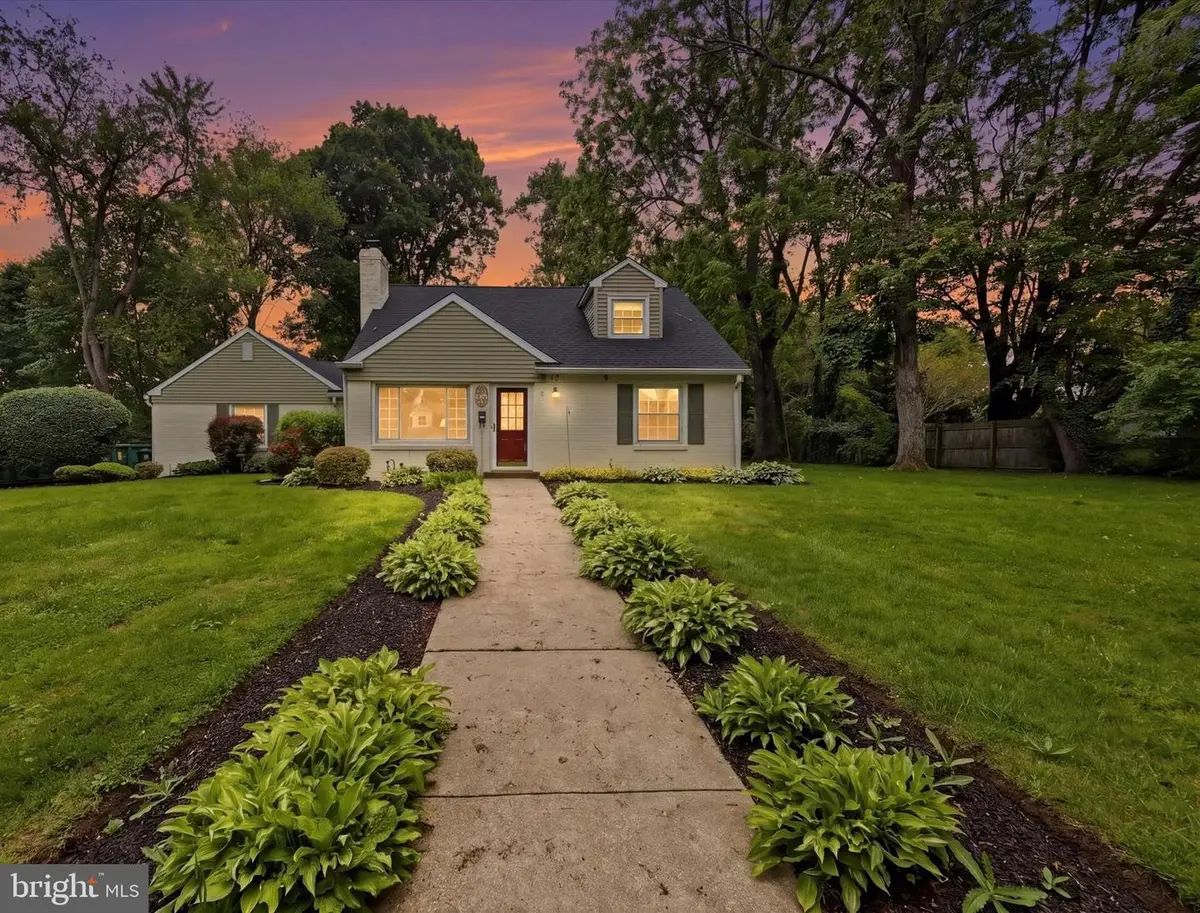 308 Henry Ln, Wallingford, PA 19086 - #1