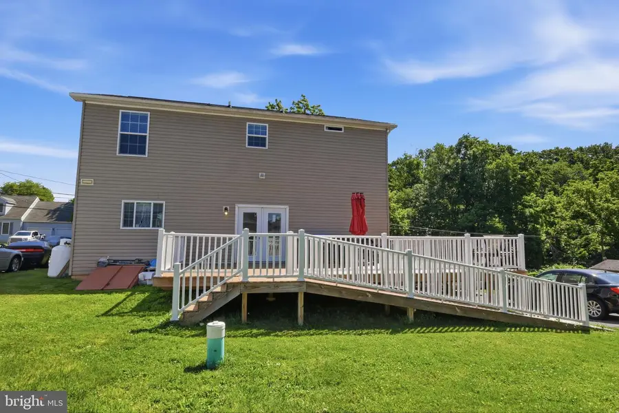 2334 Douglas Ave, Aston, PA 19014 - #3