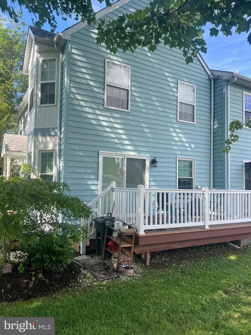 614 Woodgate Ln, Aston, PA 19014 - #3