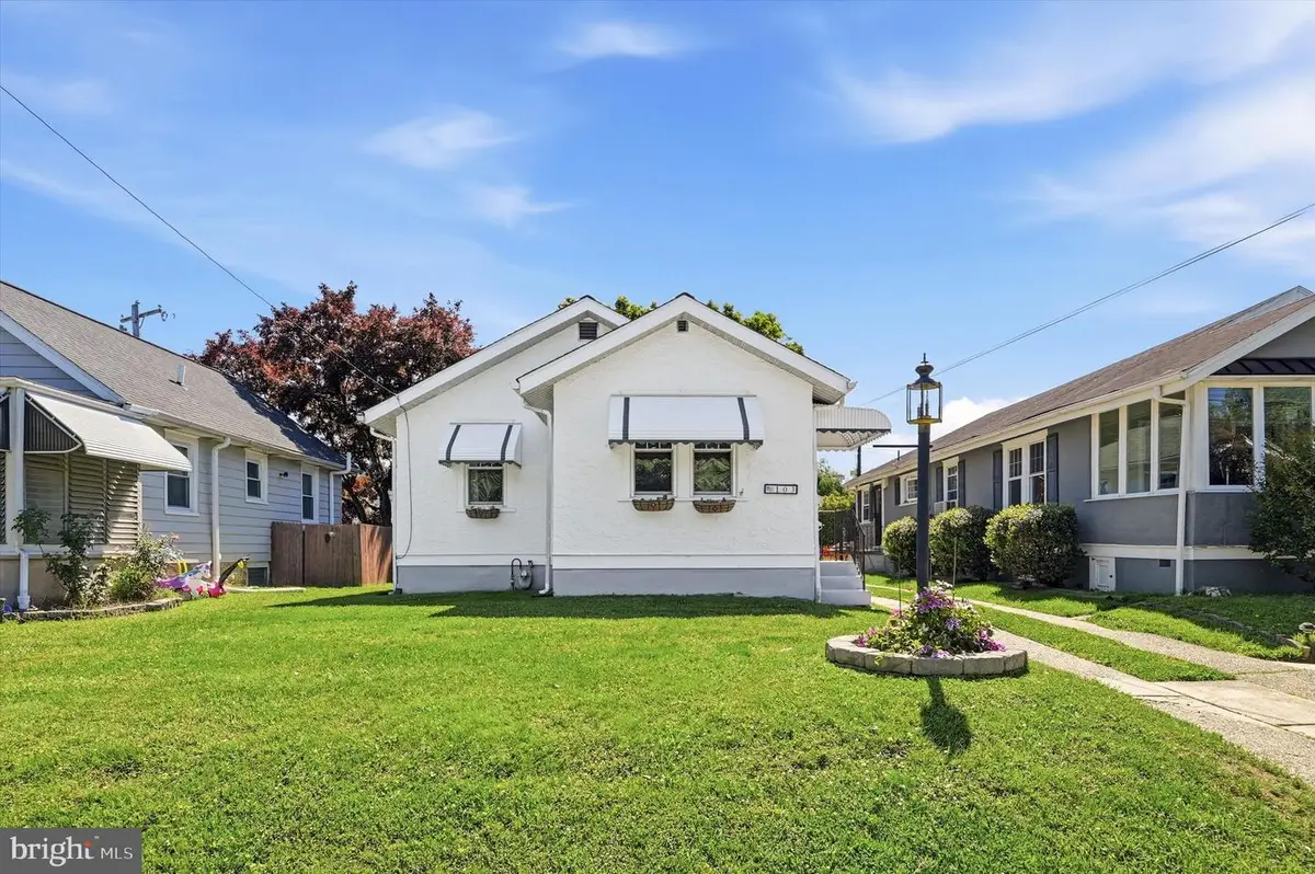 103 W Forrestview Rd, Brookhaven, PA 19015 - #1