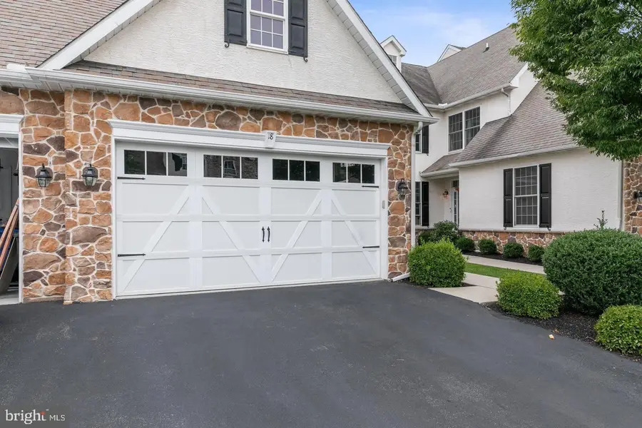 18 Sharpley Dr, Chadds Ford, PA 19317 - #3