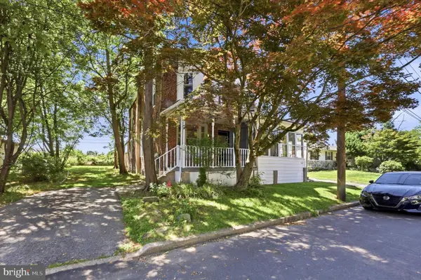 264 Maple Ave, MORTON, PA 19070