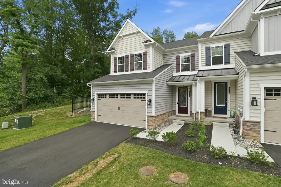 411 W Ponds Edge Dr, Media, PA 19063 - #2