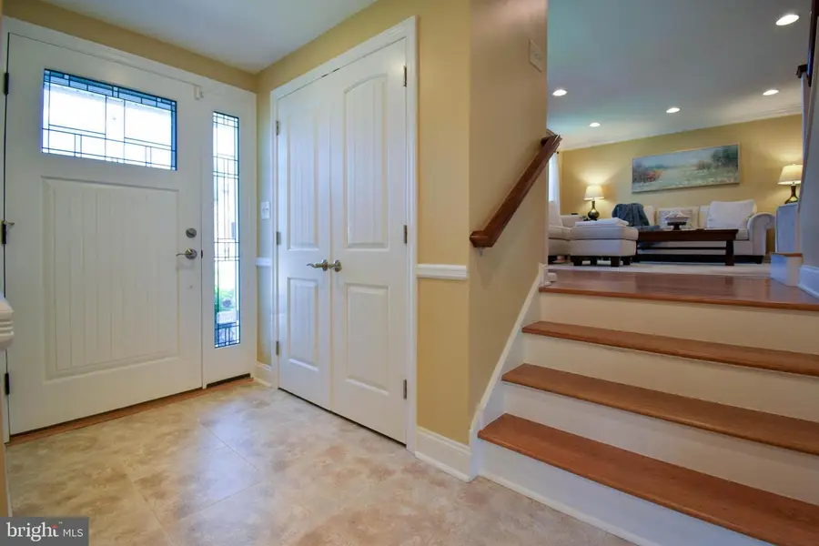 708 Lincoln Dr, Brookhaven, PA 19015 - #3