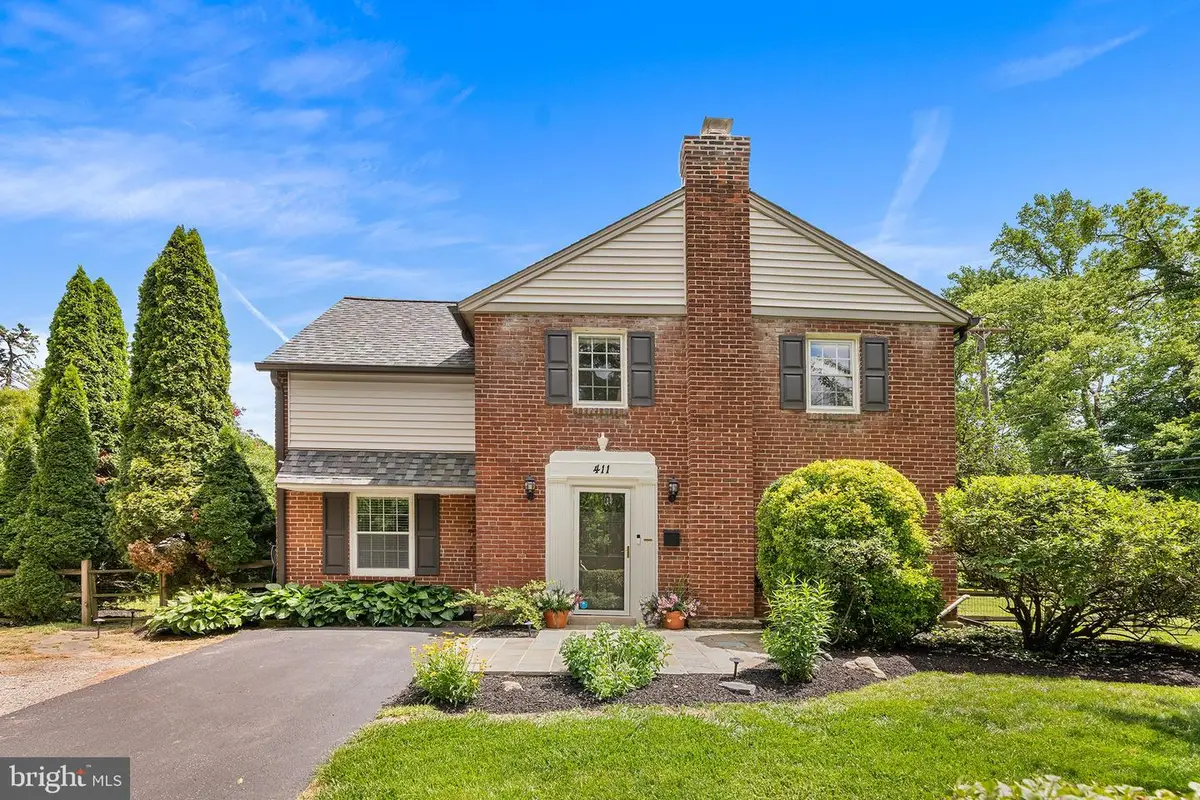 411 Sugartown Rd, Wayne, PA 19087 - #1