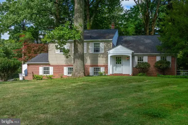 302 Earles Ln, NEWTOWN SQUARE, PA 19073