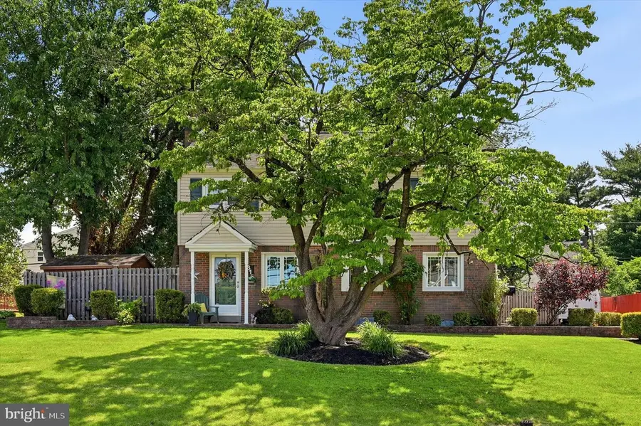 316 E Thomson Ave, Springfield, PA 19064 - #2