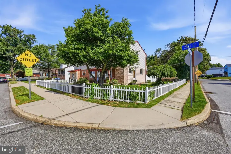 505 W 2nd St, Essington, PA 19029 - #2