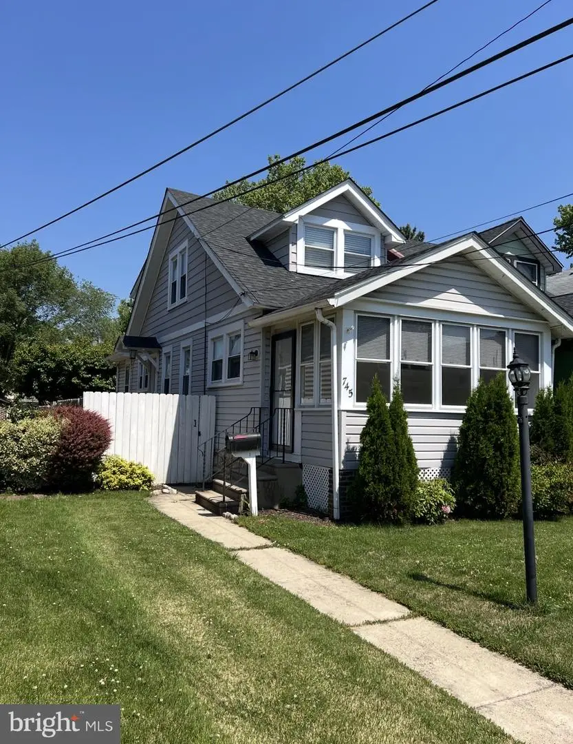 745 15th Ave, Prospect Park, PA 19076 - #1