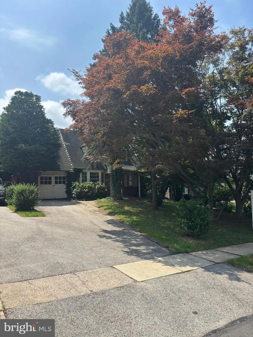317 Walnut Hill Ln, Havertown, PA 19083 - #1