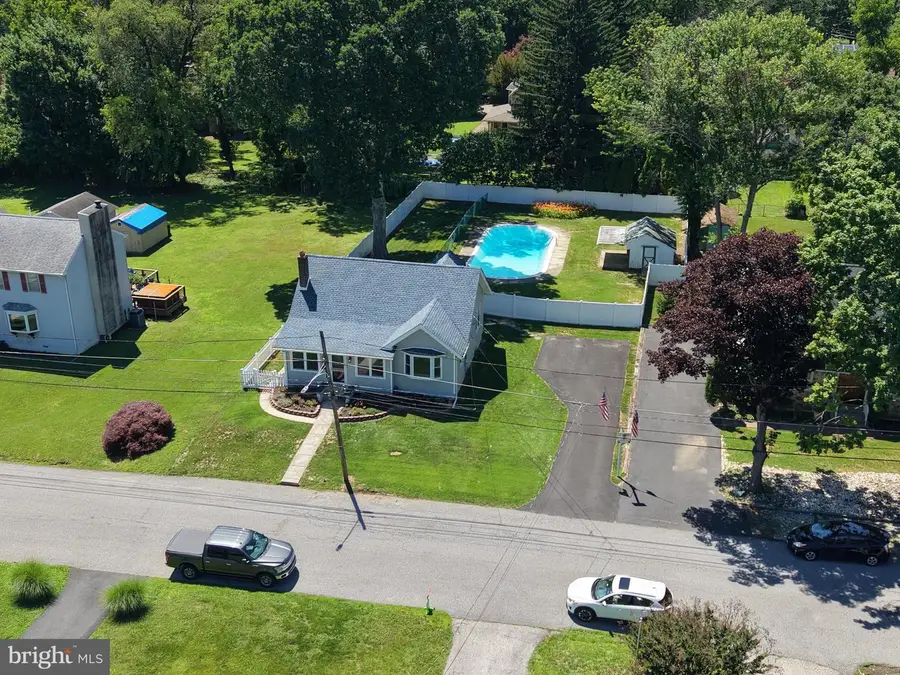 1151 Villanova Ave, Swarthmore, PA 19081 - #3