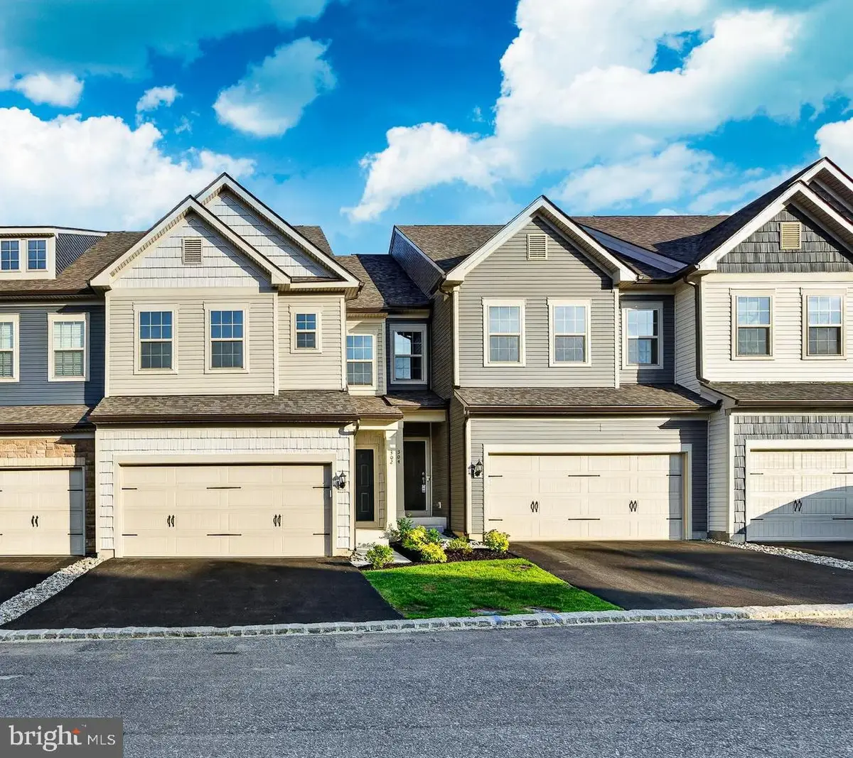 302 Milton Stamp Dr, Glen Mills, PA 19342 - #1