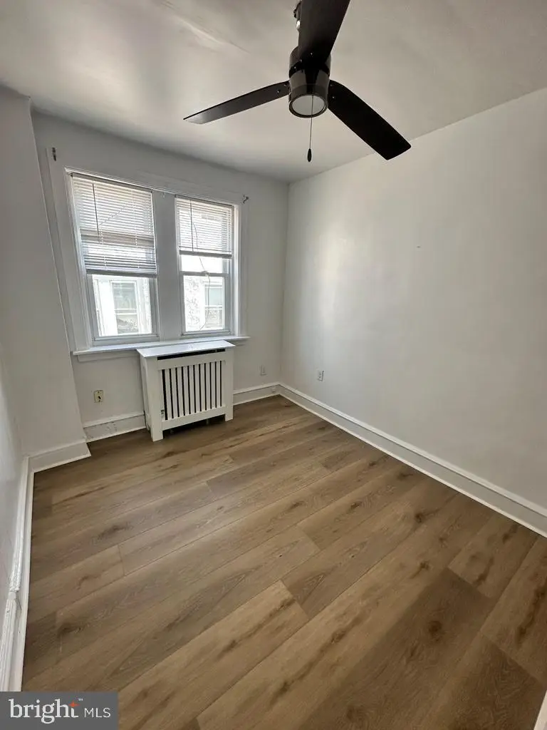 205 Berbro Ave, Upper Darby, PA 19082 - #2