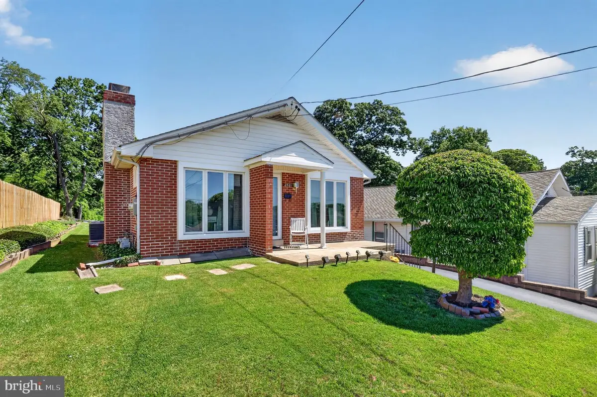 2521 Franklin Ave, Broomall, PA 19008 - #1