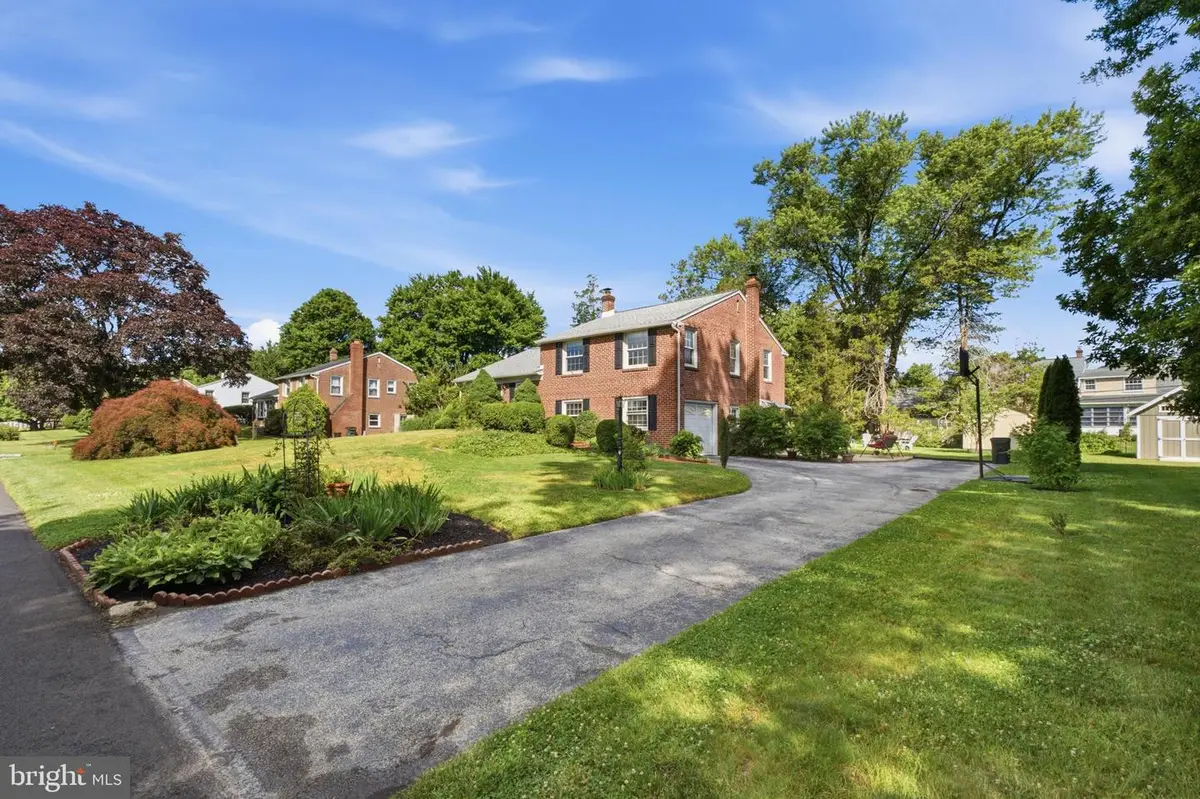 113 Lombardy Dr, Wallingford, PA 19086 - #1