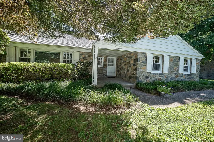 217 N Lexington Ave, Havertown, PA 19083 - #2