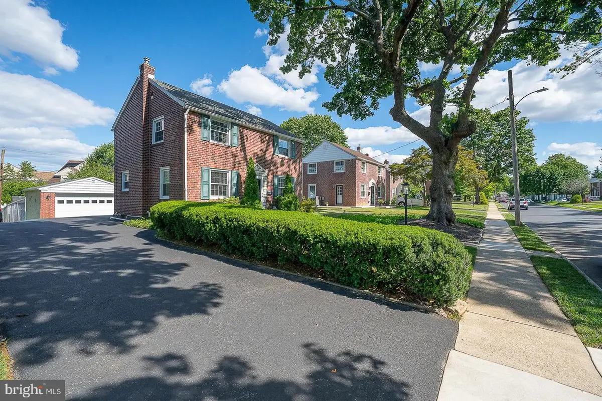 43 Netherwood Dr, Springfield, PA 19064 - #1