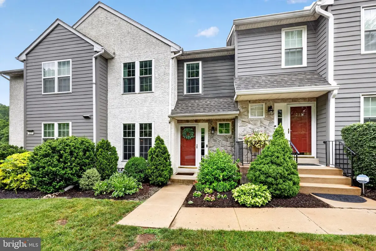 214 Moria Pl, Aston, PA 19014 - #1
