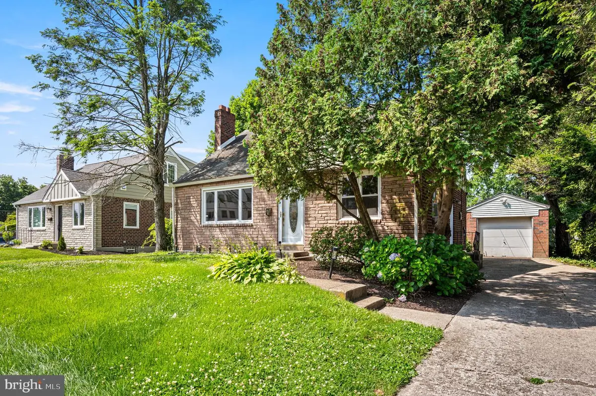640 S Eagle Rd, Havertown, PA 19083 - #1