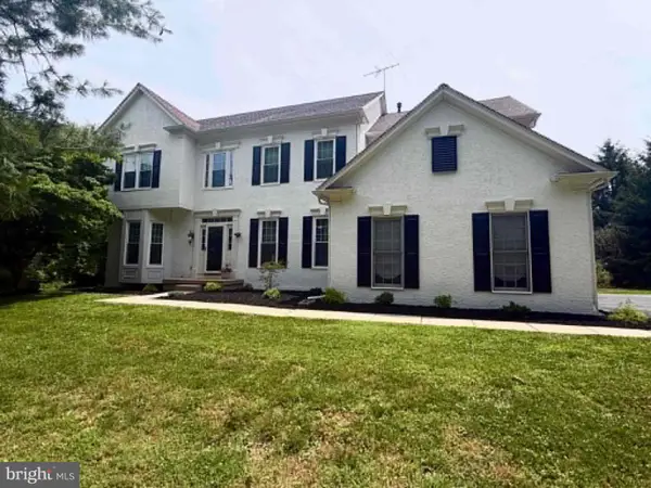 39 Maple Ln, GLEN MILLS, PA 19342