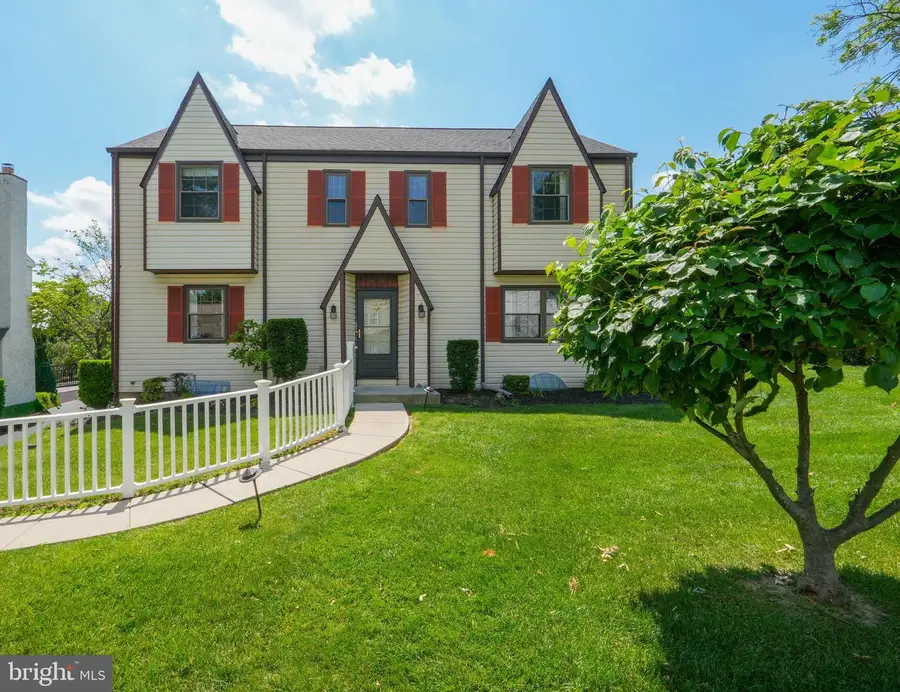 105 Grandview Rd, Springfield, PA 19064 - #2
