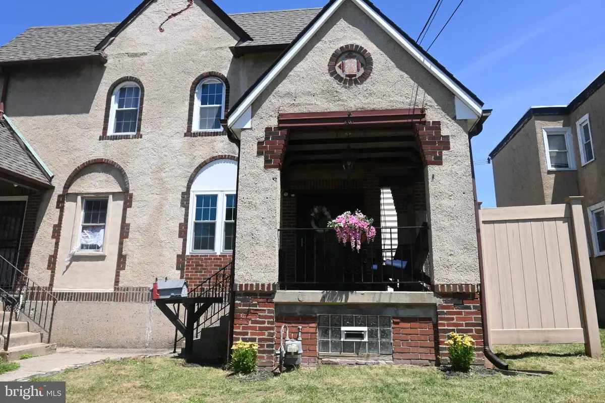 281 N Wycombe Ave, Lansdowne, PA 19050 - #1
