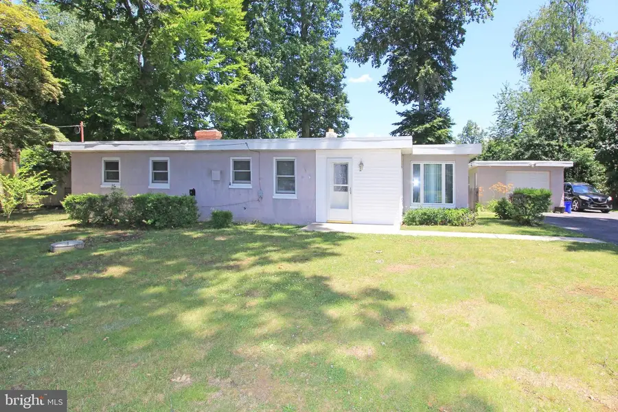 929 Cherry Tree Rd, Aston, PA 19014 - #2