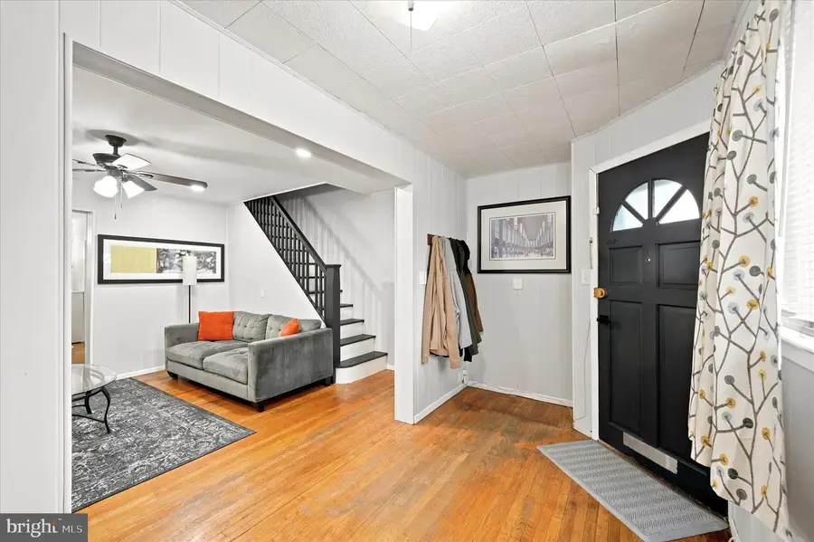 510 Millbank Rd, Upper Darby, PA 19082 - #2