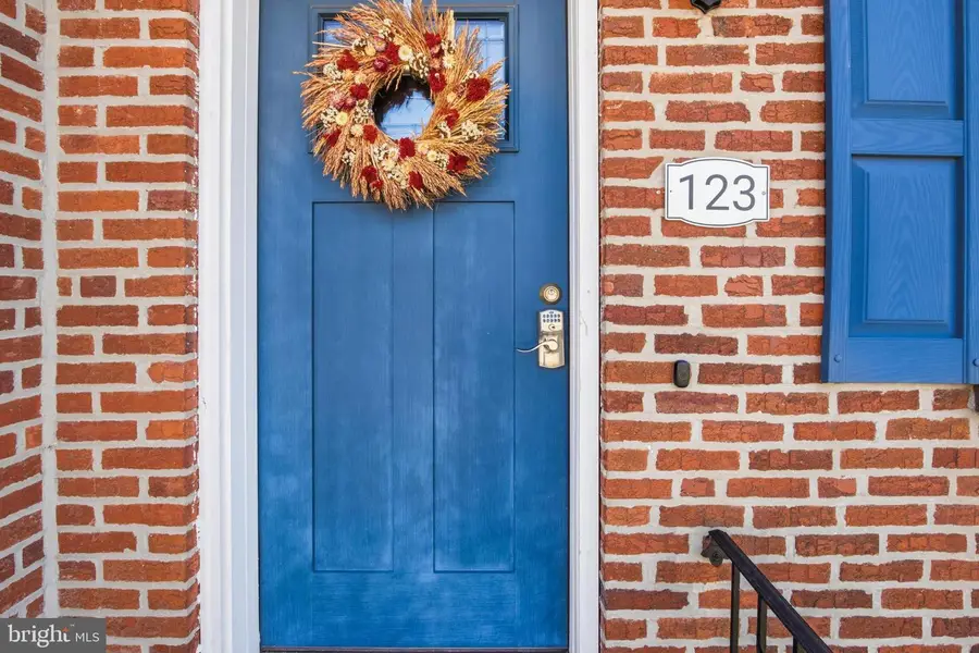 123 Folsom Ave., Folsom, PA 19033 - #2