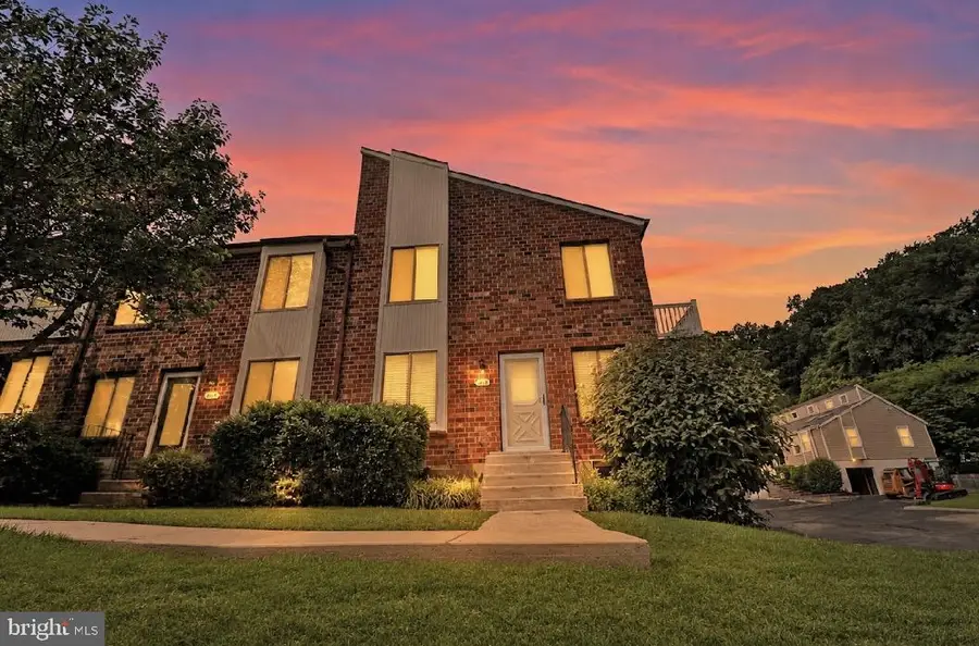6618 Hilltop Dr #250, Brookhaven, PA 19015 - #2
