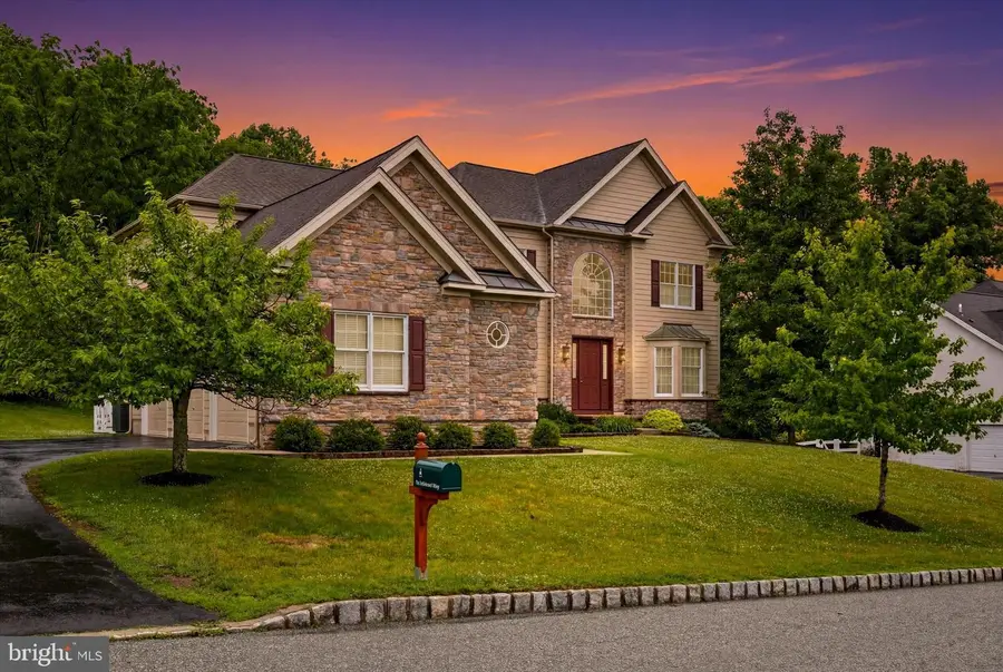 4 Strickland Way, Glen Mills, PA 19342 - #2