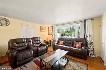 400 Russell St, Ridley Park, PA 19078 - #2