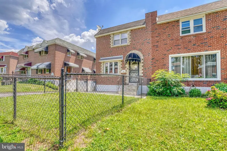 329 Laurel Rd, Sharon Hill, PA 19079 - #2
