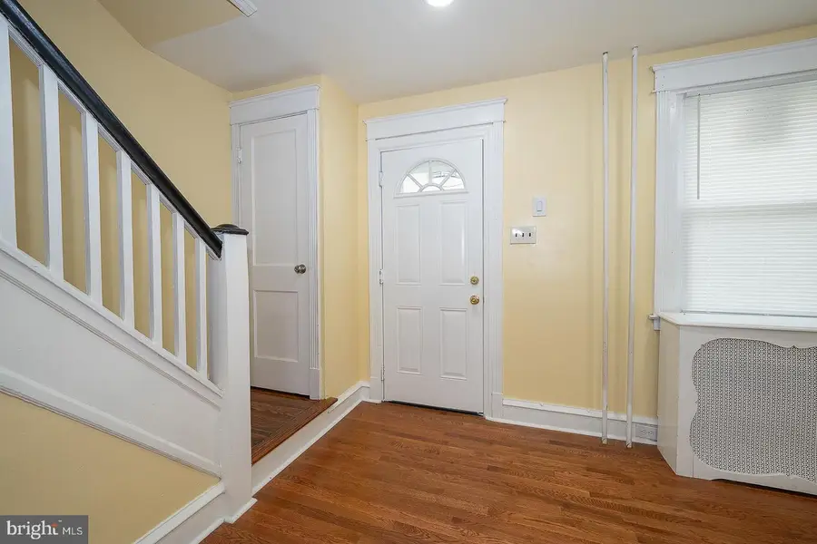 575 Timberlake Rd, Upper Darby, PA 19082 - #3