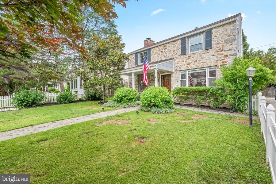 4 Lowrys Ln, Bryn Mawr, PA 19010 - #3