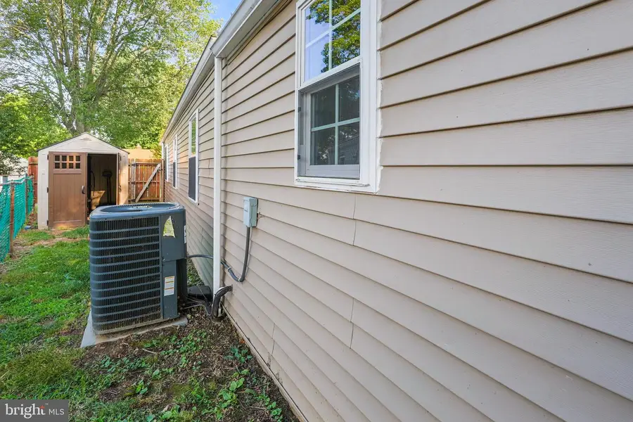58 Florence Ave, Aston, PA 19014 - #3