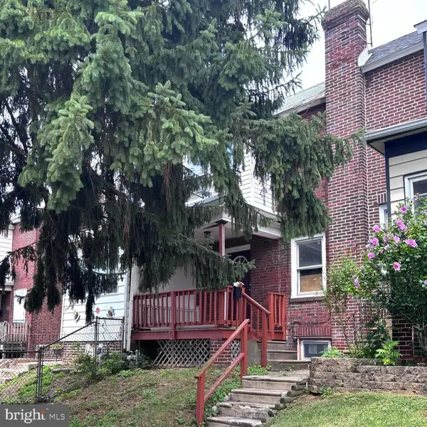 332 W 15th St, CHESTER, PA 19013