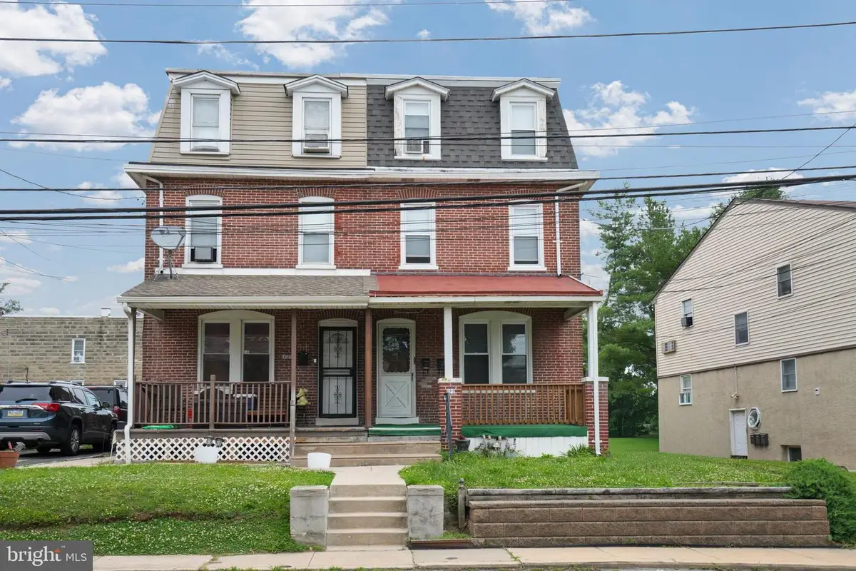 122 Fairview Rd, Woodlyn, PA 19094 - #1