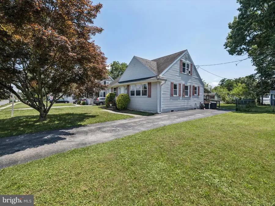 3428 Mount Vernon Ave, Brookhaven, PA 19015 - #3