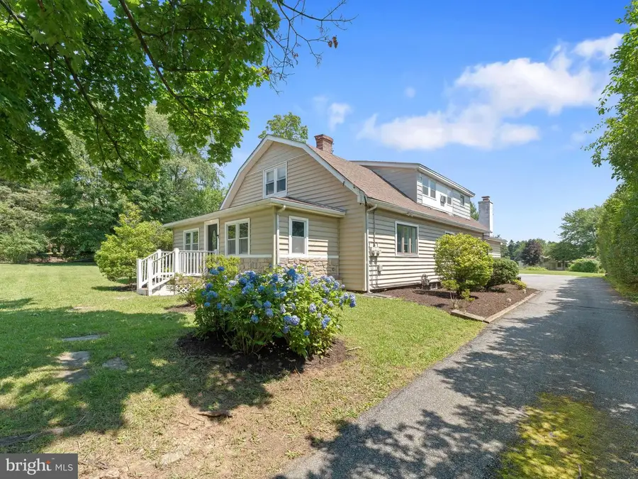 53 S New Middletown Rd, Media, PA 19063 - #3