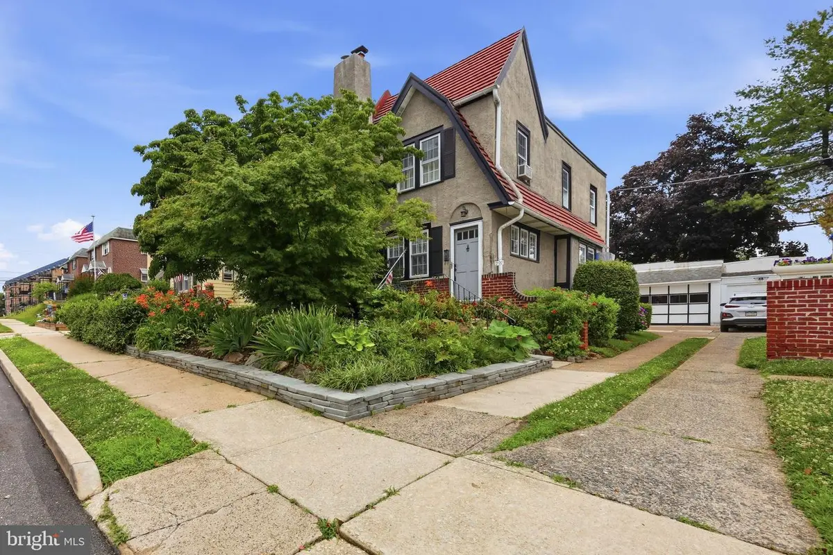 291 W Essex Ave, Lansdowne, PA 19050 - #1