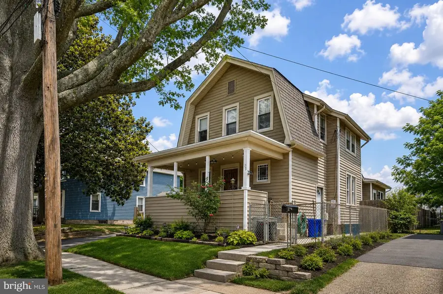23 W Chelton Rd, Brookhaven, PA 19015 - #2