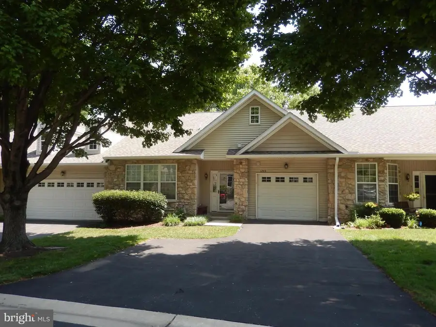 1293 Country Club Dr, Springfield, PA 19064 - #2