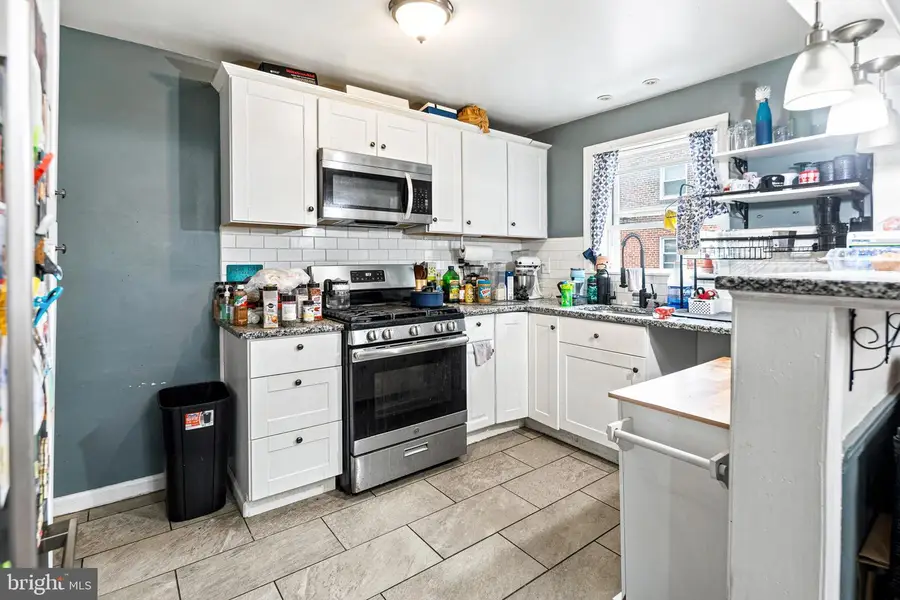 828 Laurel Rd, Lansdowne, PA 19050 - #3