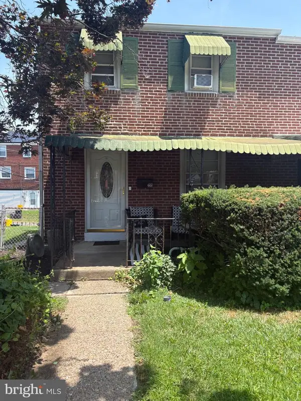 221 Foster Ave, SHARON HILL, PA 19079