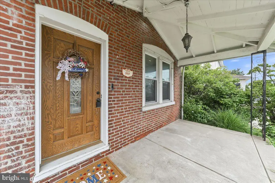 251 Burmont Rd, Drexel Hill, PA 19026 - #3