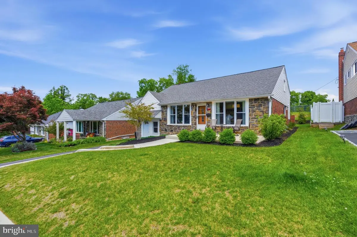 1435 Windsor Park Ln, Havertown, PA 19083 - #1