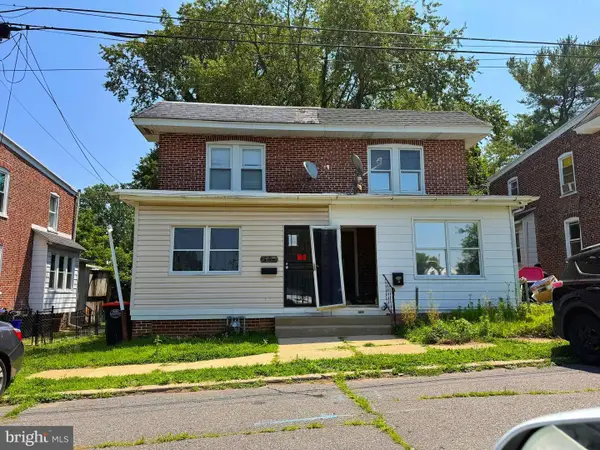 2611 Lindsay St, CHESTER, PA 19013
